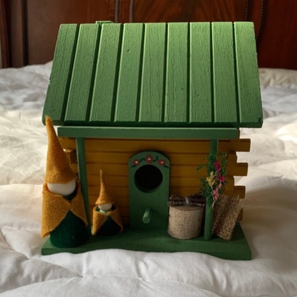 Other - Peg Doll Cabin Birdhouse